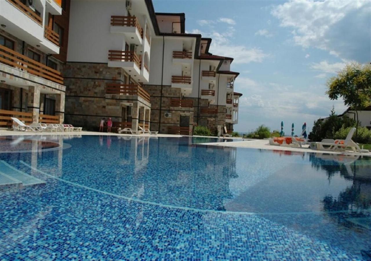 Robinson Beach Apartments เอเลนีเต ภายนอก รูปภาพ