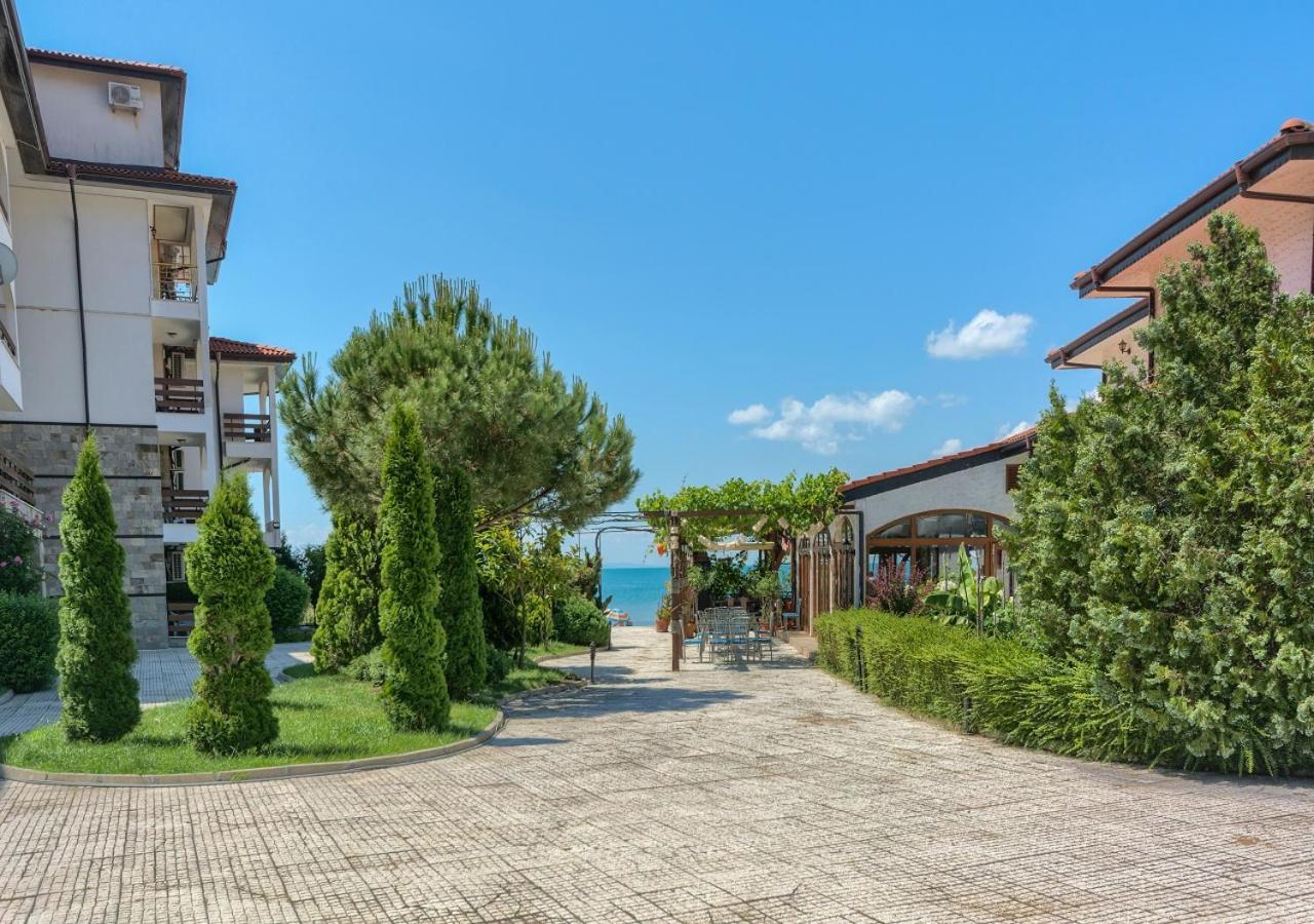 Robinson Beach Apartments เอเลนีเต ภายนอก รูปภาพ