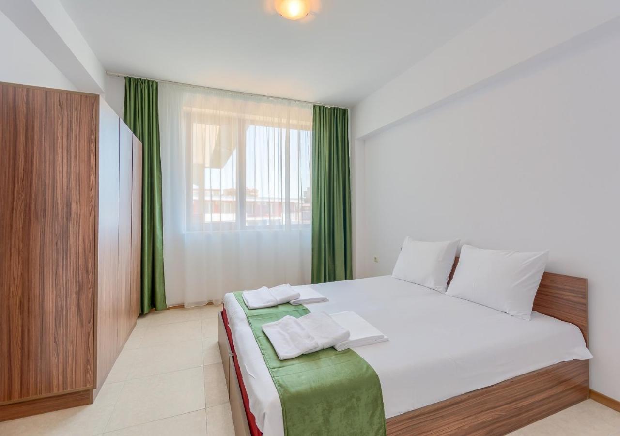 Robinson Beach Apartments เอเลนีเต ภายนอก รูปภาพ