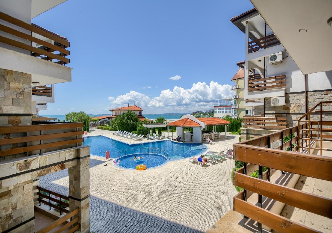 Robinson Beach Apartments เอเลนีเต ภายนอก รูปภาพ